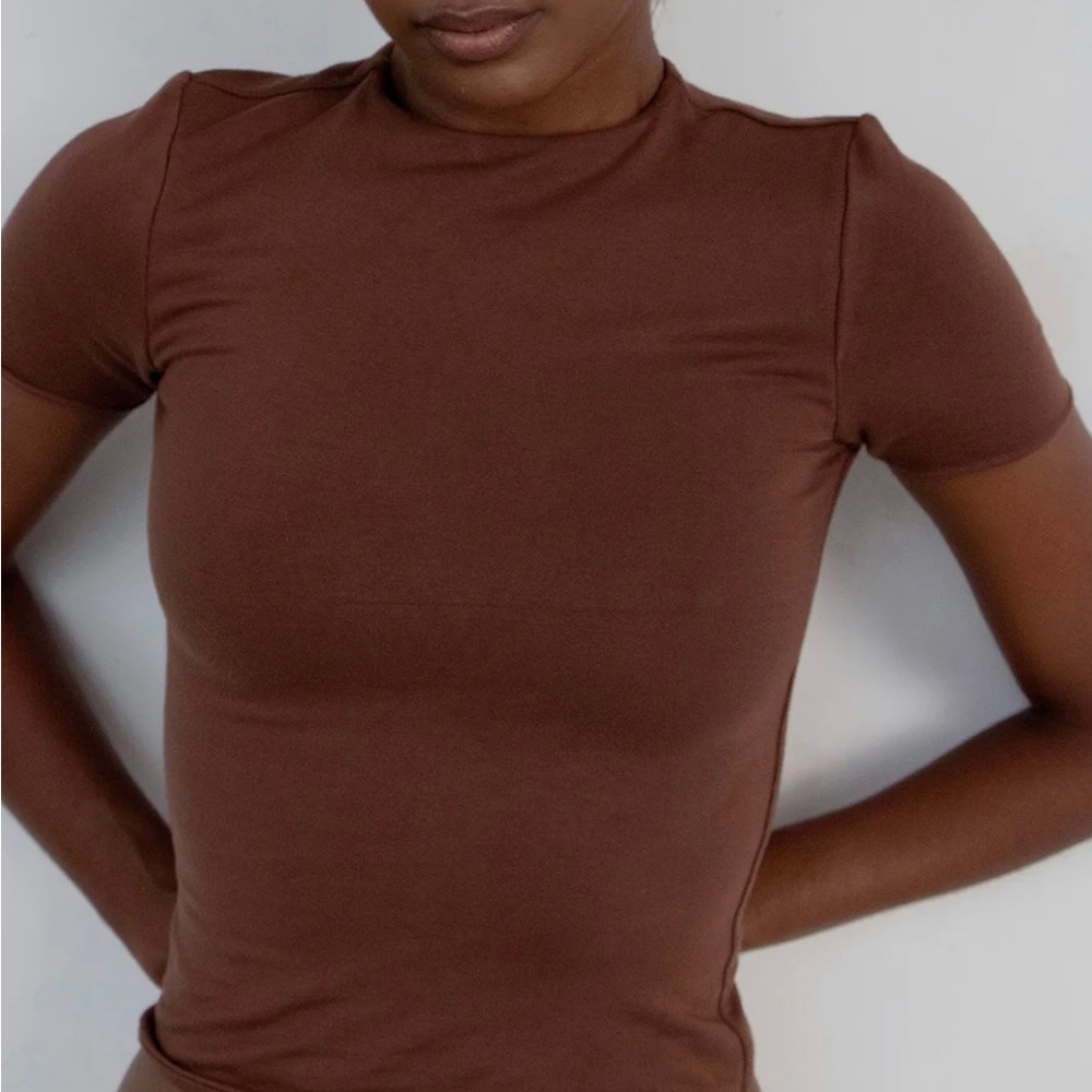 ReOna Signature T-Shirt - Large - Chocolate